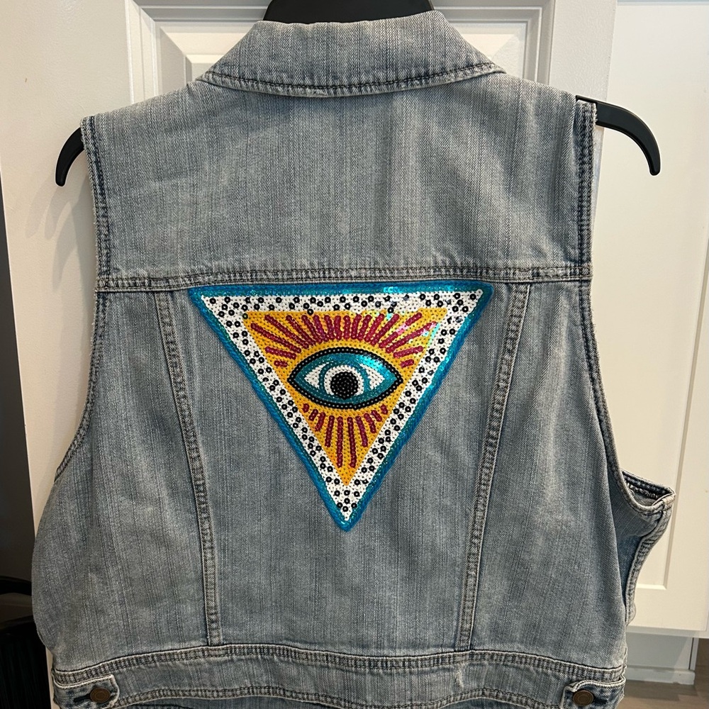 American Eagle Light Blue Denim Vest